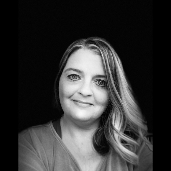 Meet your Posher, Crystal - Picture 1 of 1